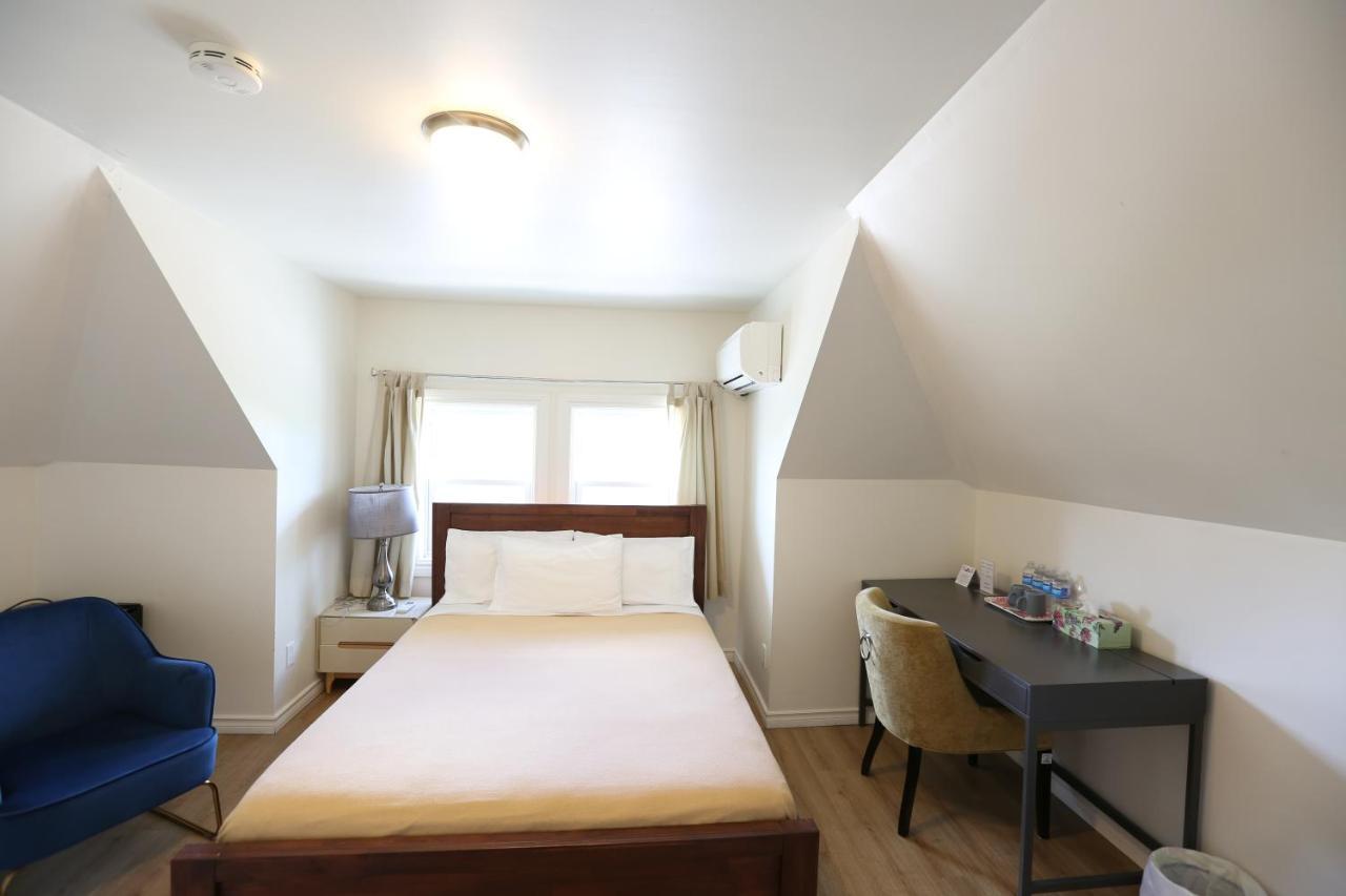 Phoebe Wang Toronto Ngoại thất bức ảnh